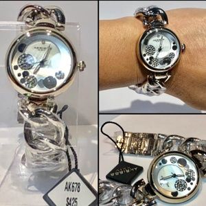 NEW Akribos Xxiv AK678 Twist Chain Ladies